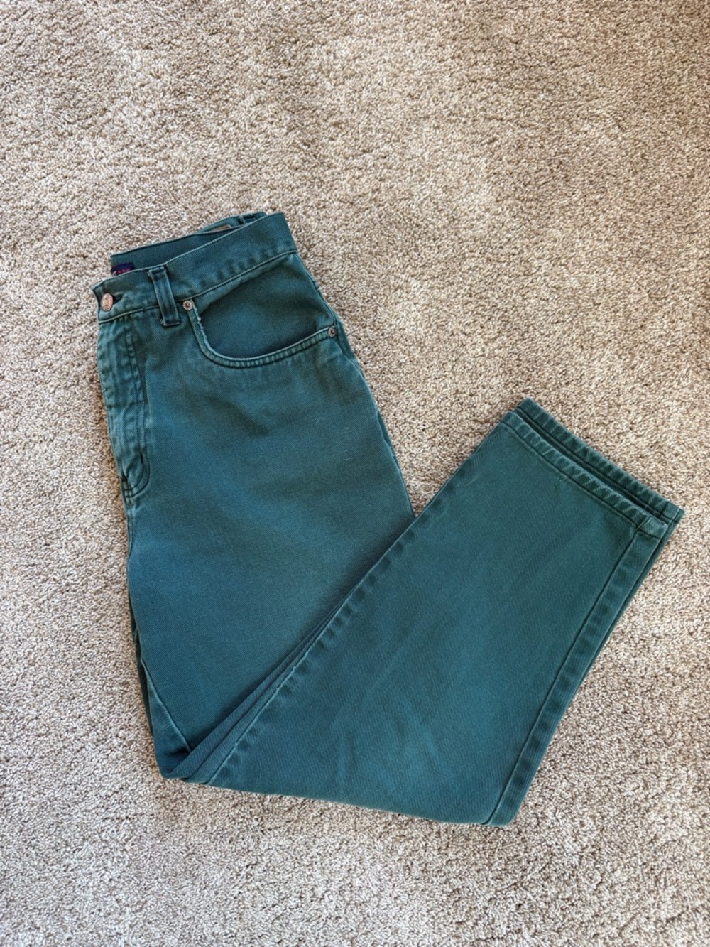 Bill Blass Easy Fit High-Rise Jeans